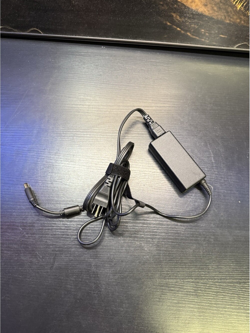 Genuine Dell 65W AC Adapter LA65NS2-01 19.5V 3.34A 06TM1C Laptop Charger